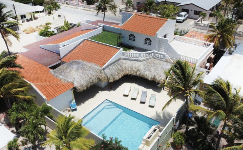 Beach Walk Apartments | 7 Bedroom